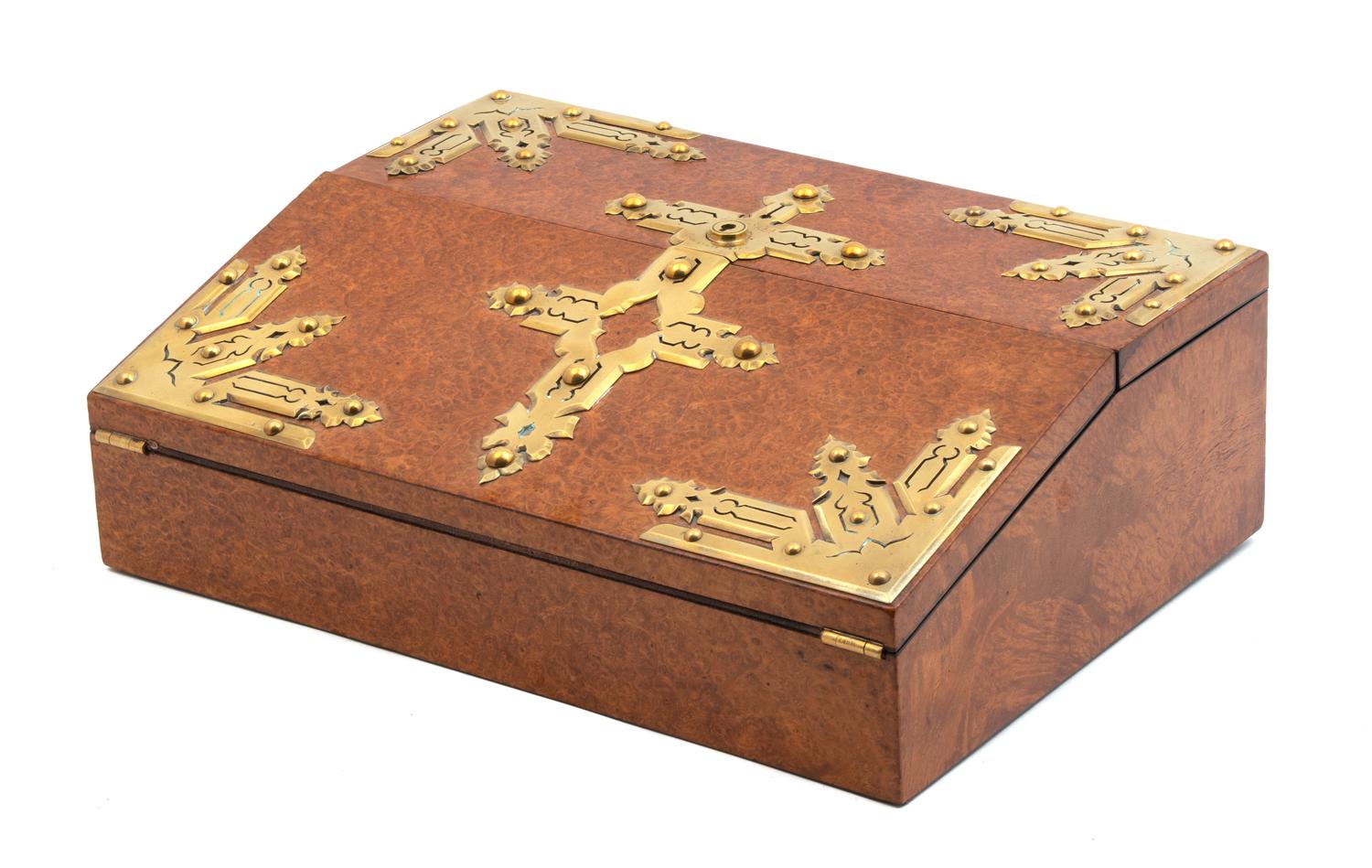 An English Brass Mounted Burlwood Lap Desk Width 15 inches. — LATE 19TH CENTURY