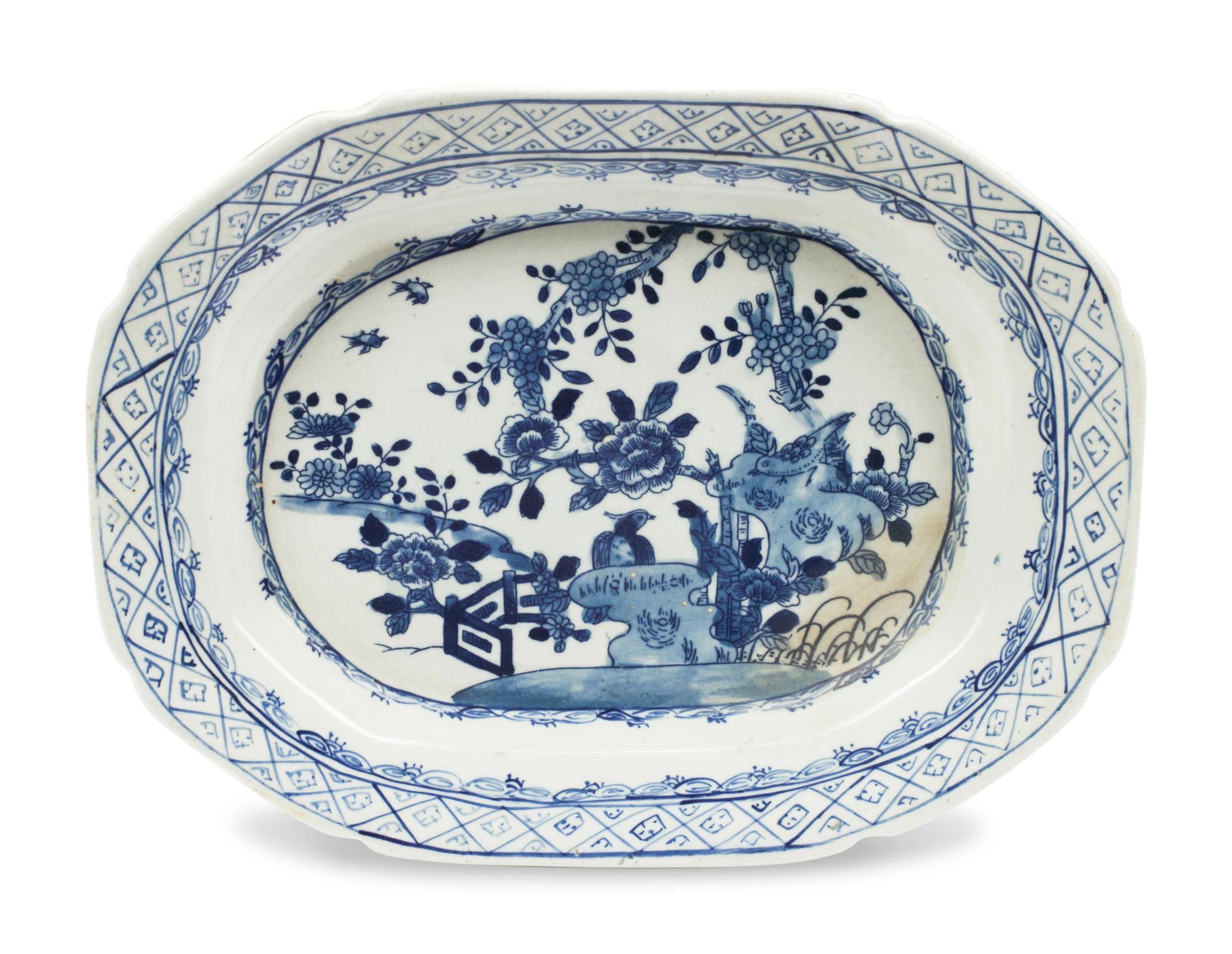 A Set of Four Chinese Export Blue and White Porcelain Tureens and Platters