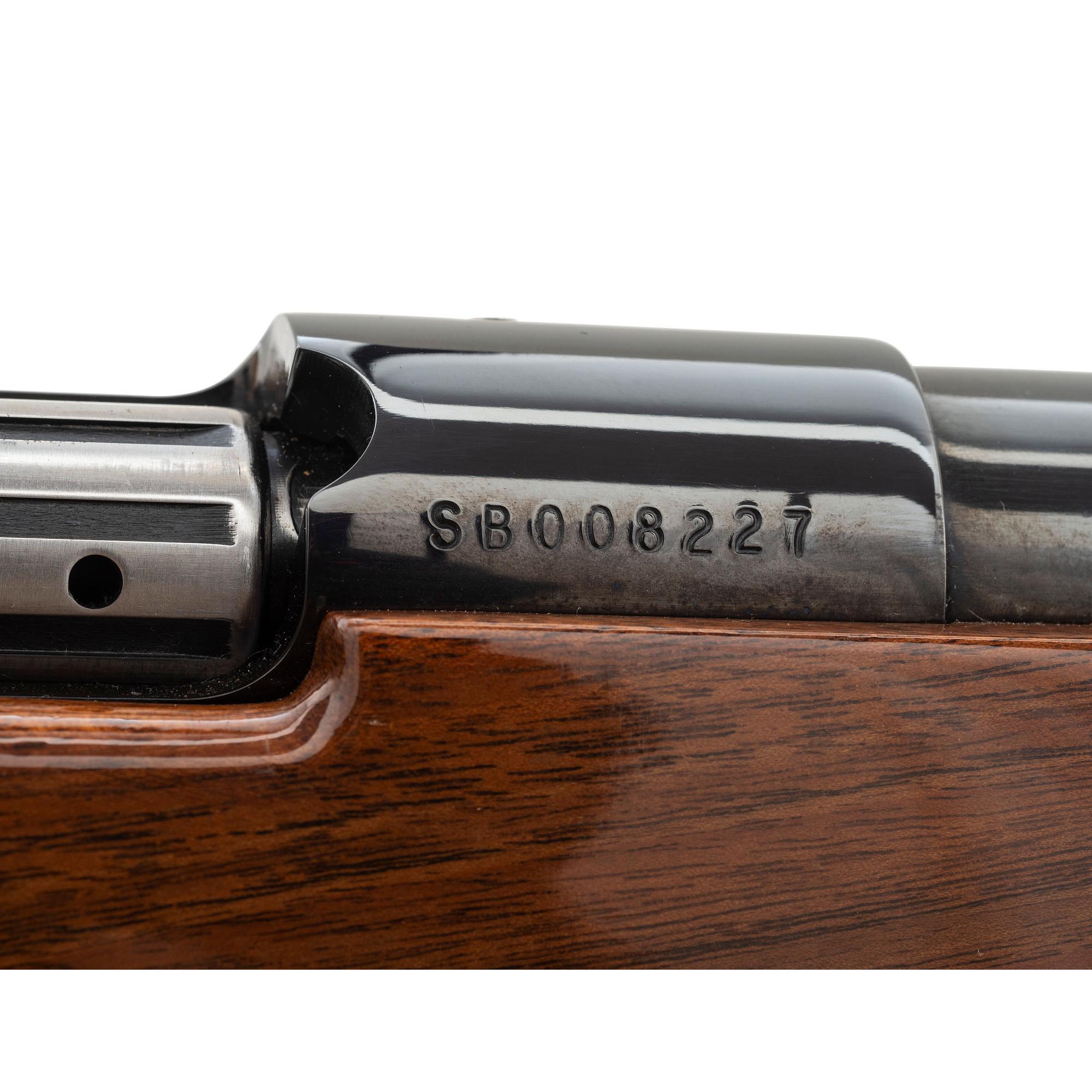 * Weatherby Mark V Deluxe Rifle in .270 WBY Mag.
