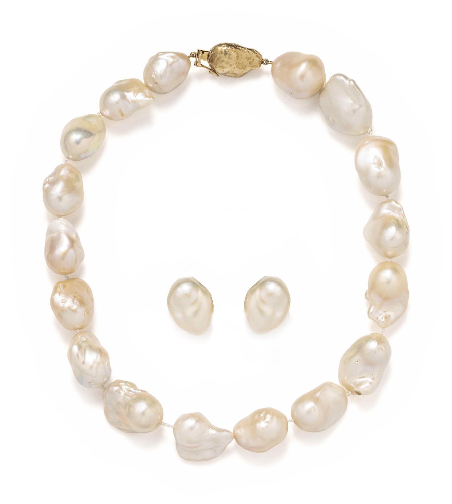 CULTURED BAROQUE PEARL SET