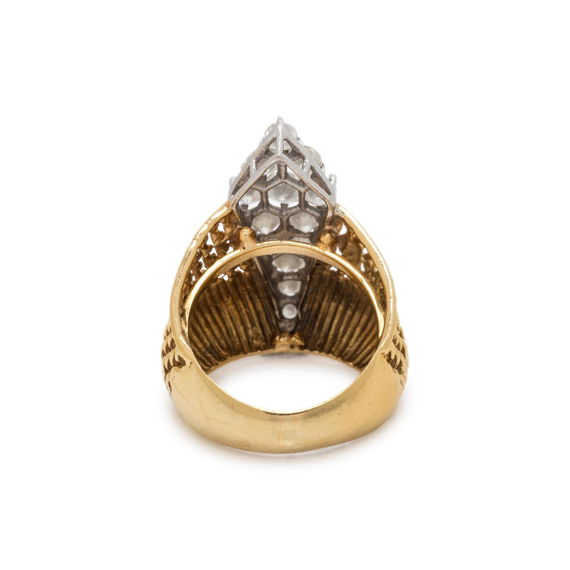 YELLOW GOLD AND DIAMOND RING