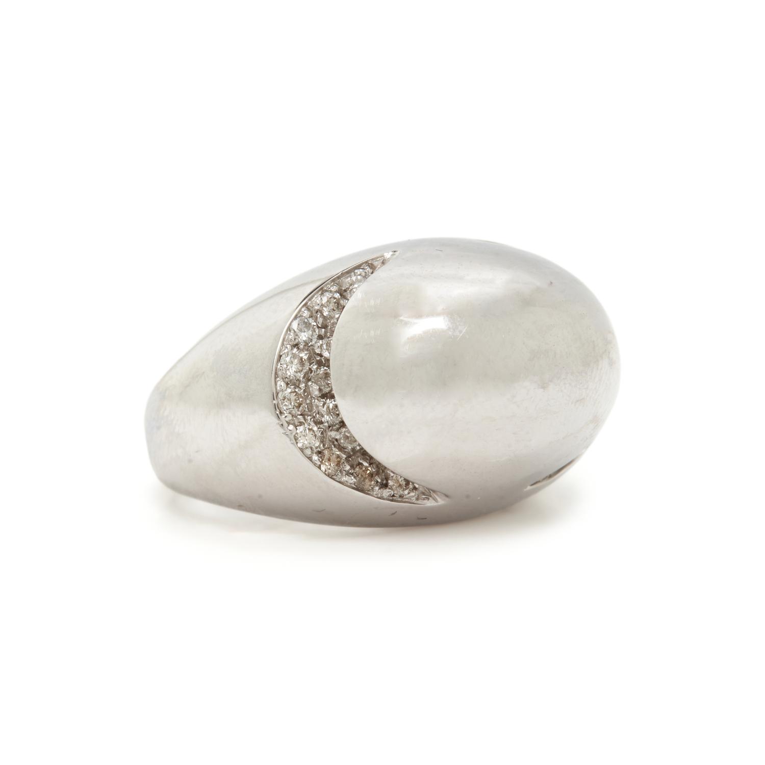 BULGARI, WHITE GOLD AND DIAMOND RING