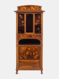 Vitrine, c. 1900