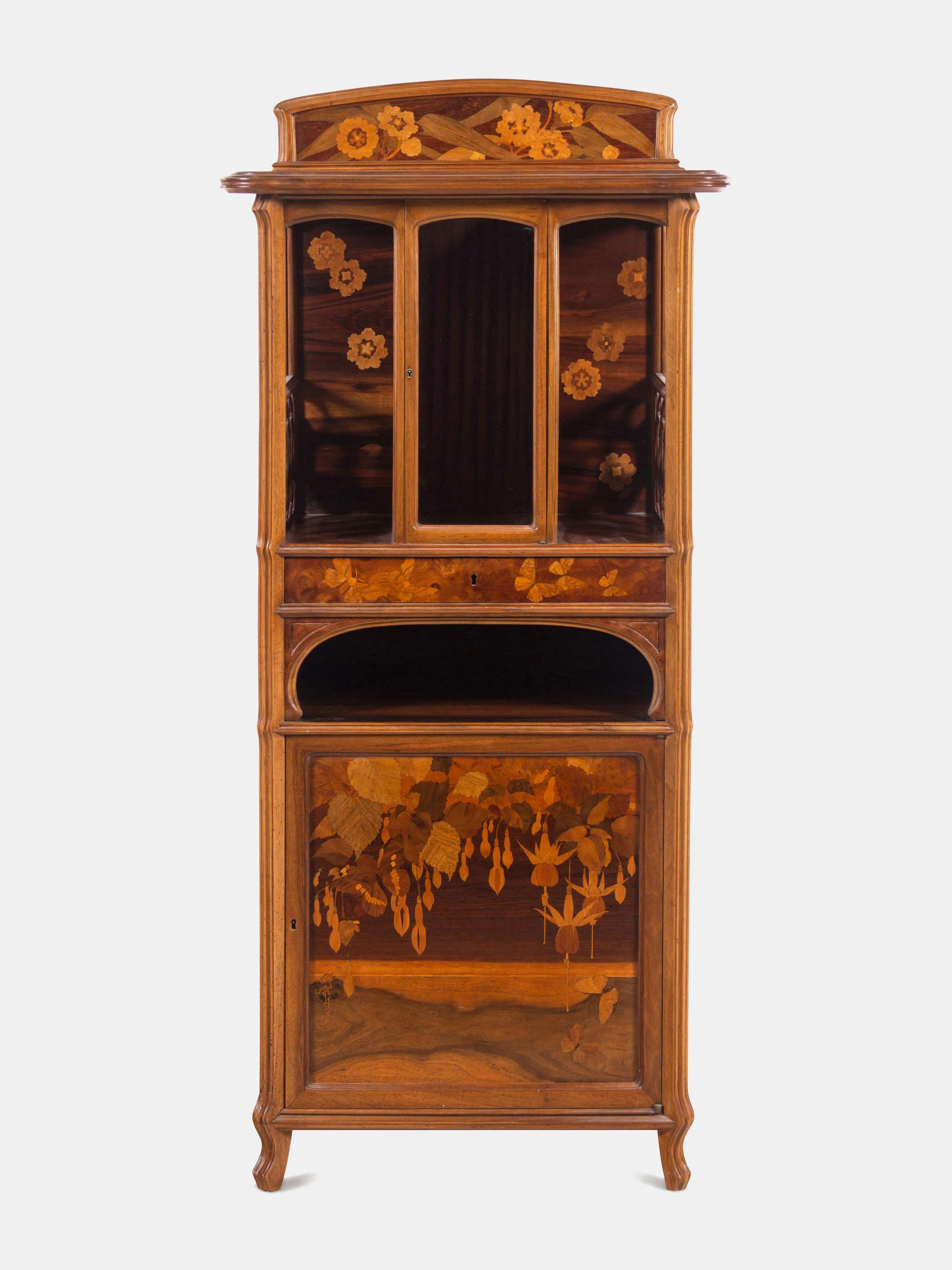Vitrine, c. 1900