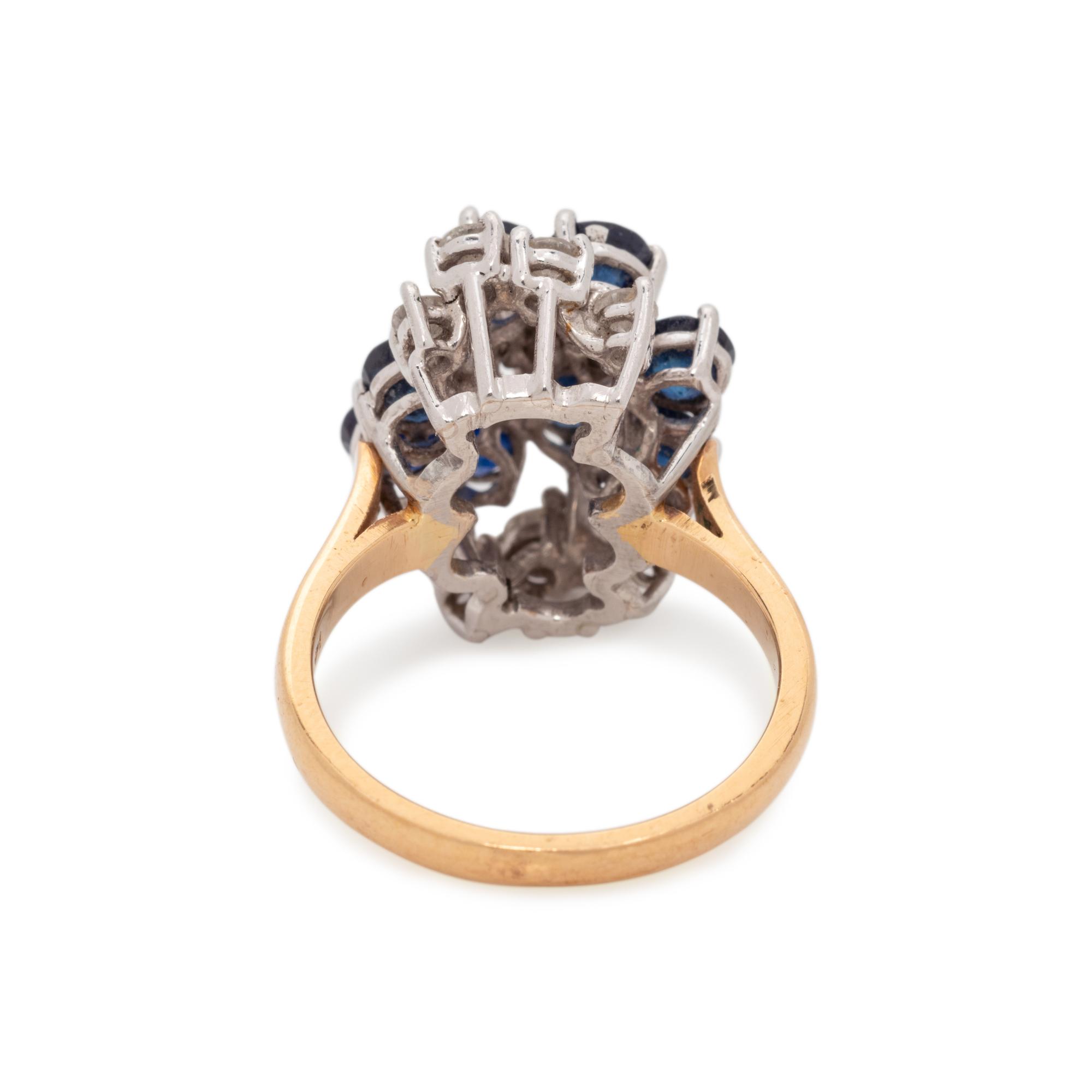 SAPPHIRE AND DIAMOND RING