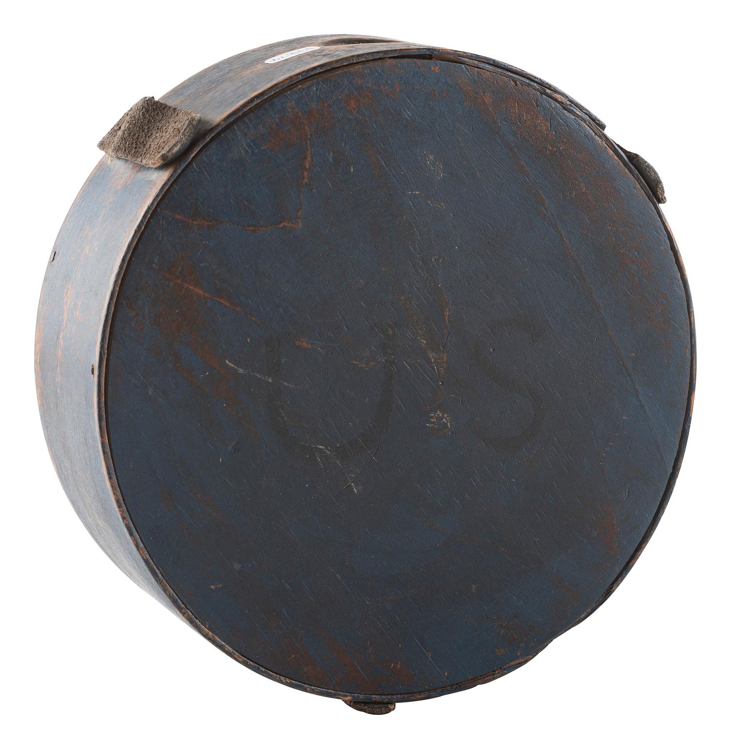 [MILITARIA]. A group of 2 painted cheesebox canteens, ca 1810-1830.