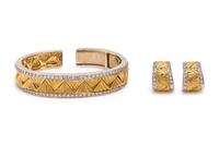 BICOLOR GOLD AND DIAMOND SET