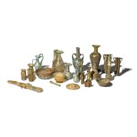 23 Roman Glass Vessels and Fragments