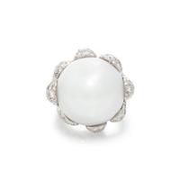 DAVID WEBB, CULTURED SOUTH SEA PEARL AND DIAMOND RING