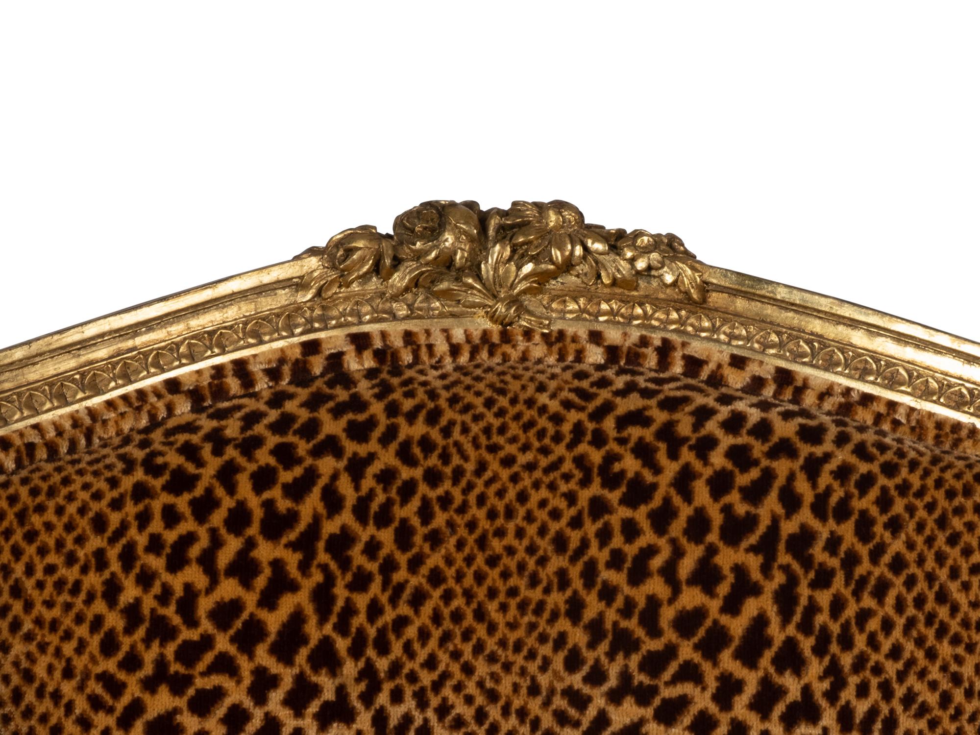 A Louis XVI Style Giltwood Bergère