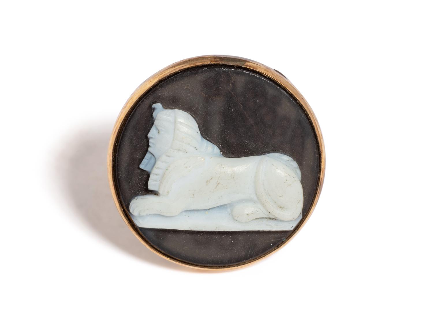 A Neoclassical Gold and Onyx Cameo Ring with a Sphinx