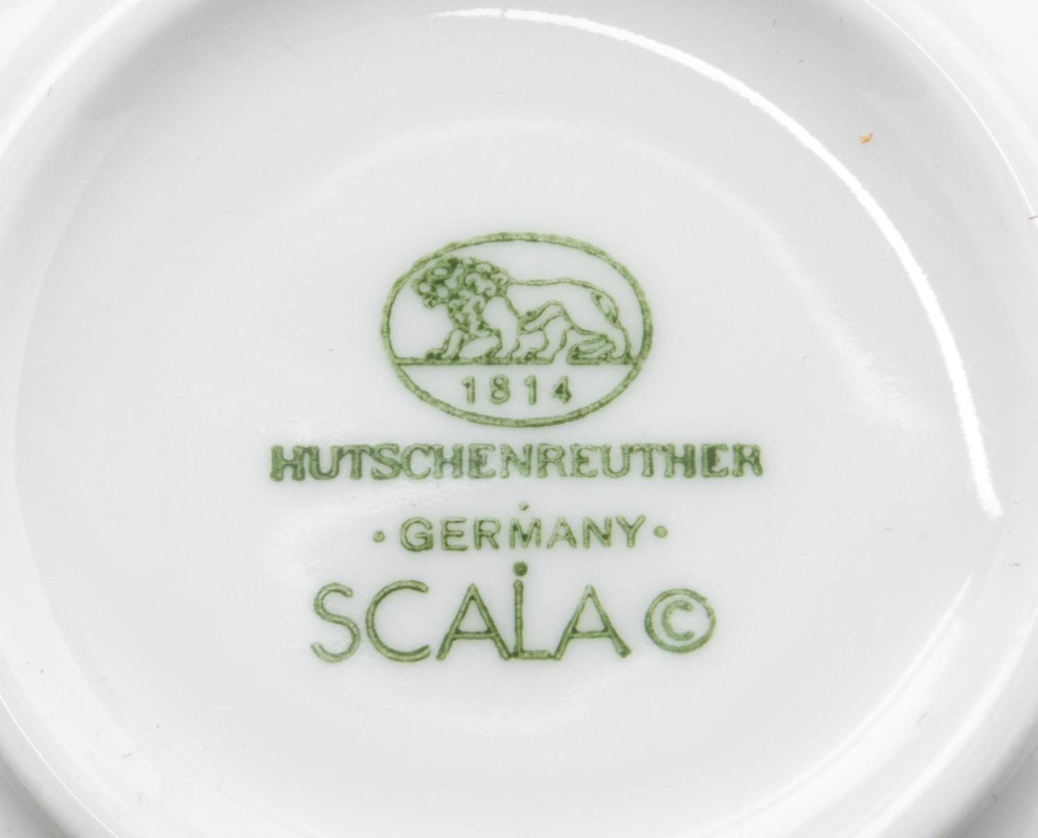A German Porcelain Dinnerware Service, Hutschenreuther