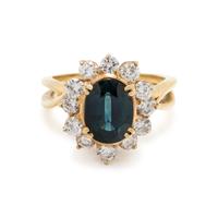 SAPPHIRE AND DIAMOND RING