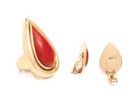 YELLOW GOLD AND CORAL EARCLIP AND RING SUITE