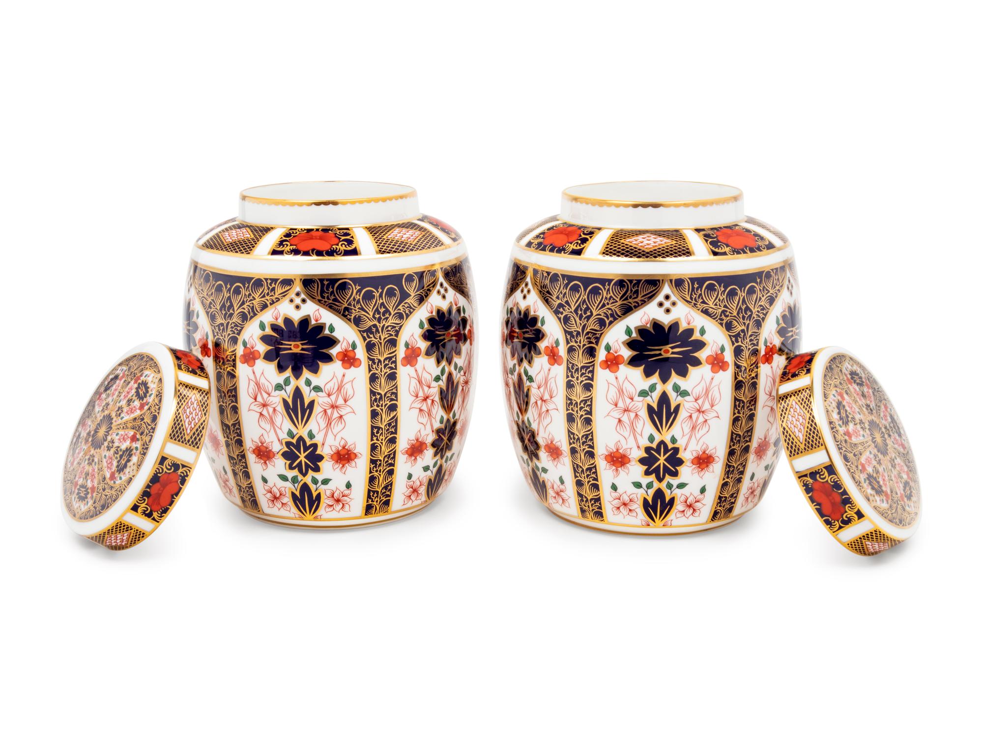 A Royal Crown Derby Porcelain Dessert Service