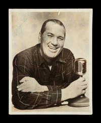 A Dizzy Dean Signed Autograph Photo (Beckett Authentication Services)