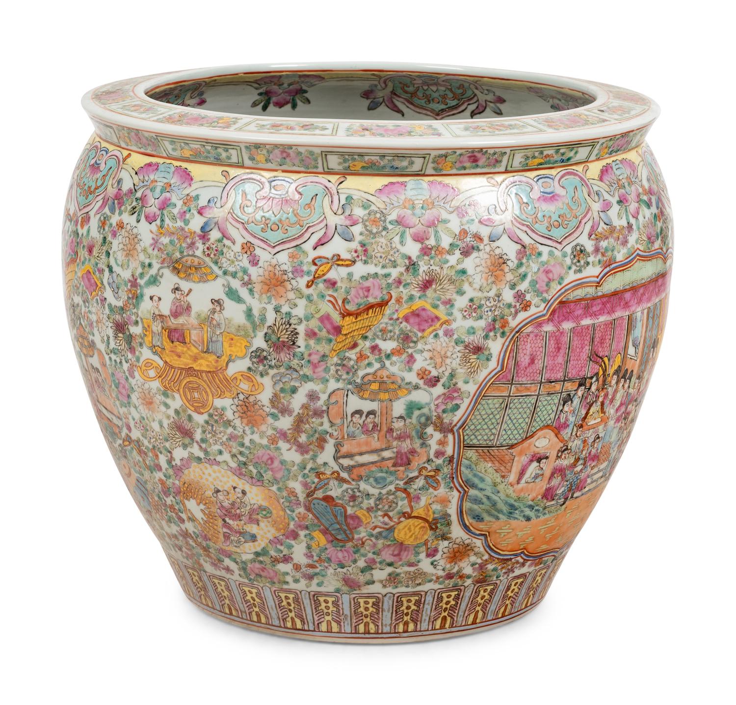 A Chinese Enameled Porcelain Jardinière
