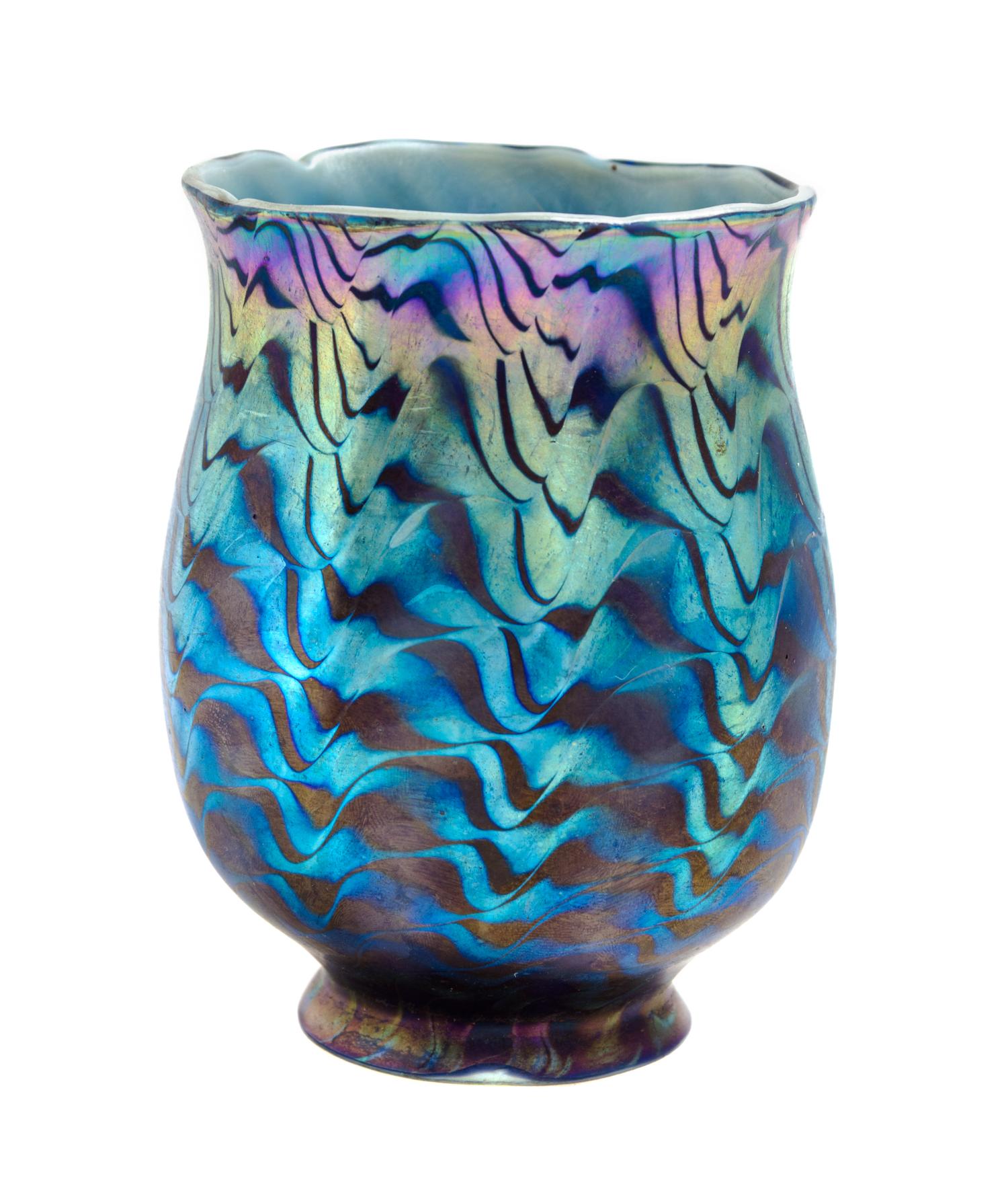 A Tiffany Studios Favrile Glass Shade Height 4 3/4 inches.
