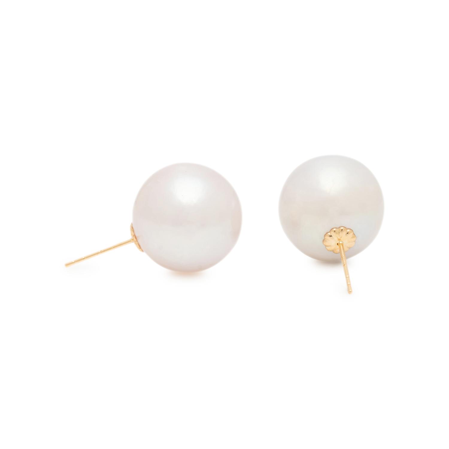 CULTURED SOUTH SEA PEARL STUD EARRINGS