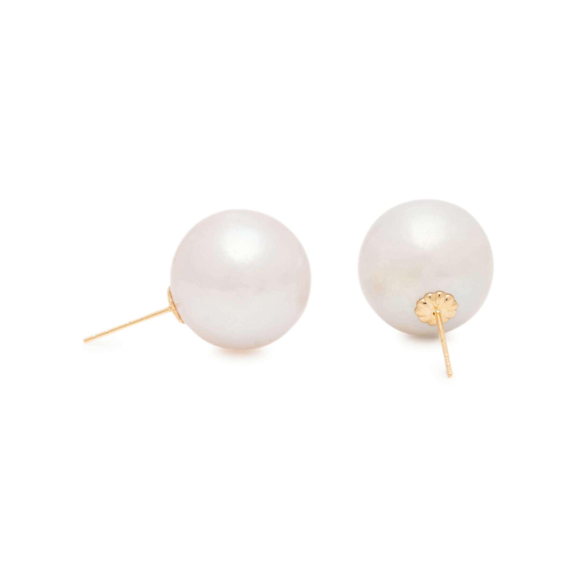 CULTURED SOUTH SEA PEARL STUD EARRINGS