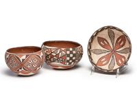 Isleta Pottery