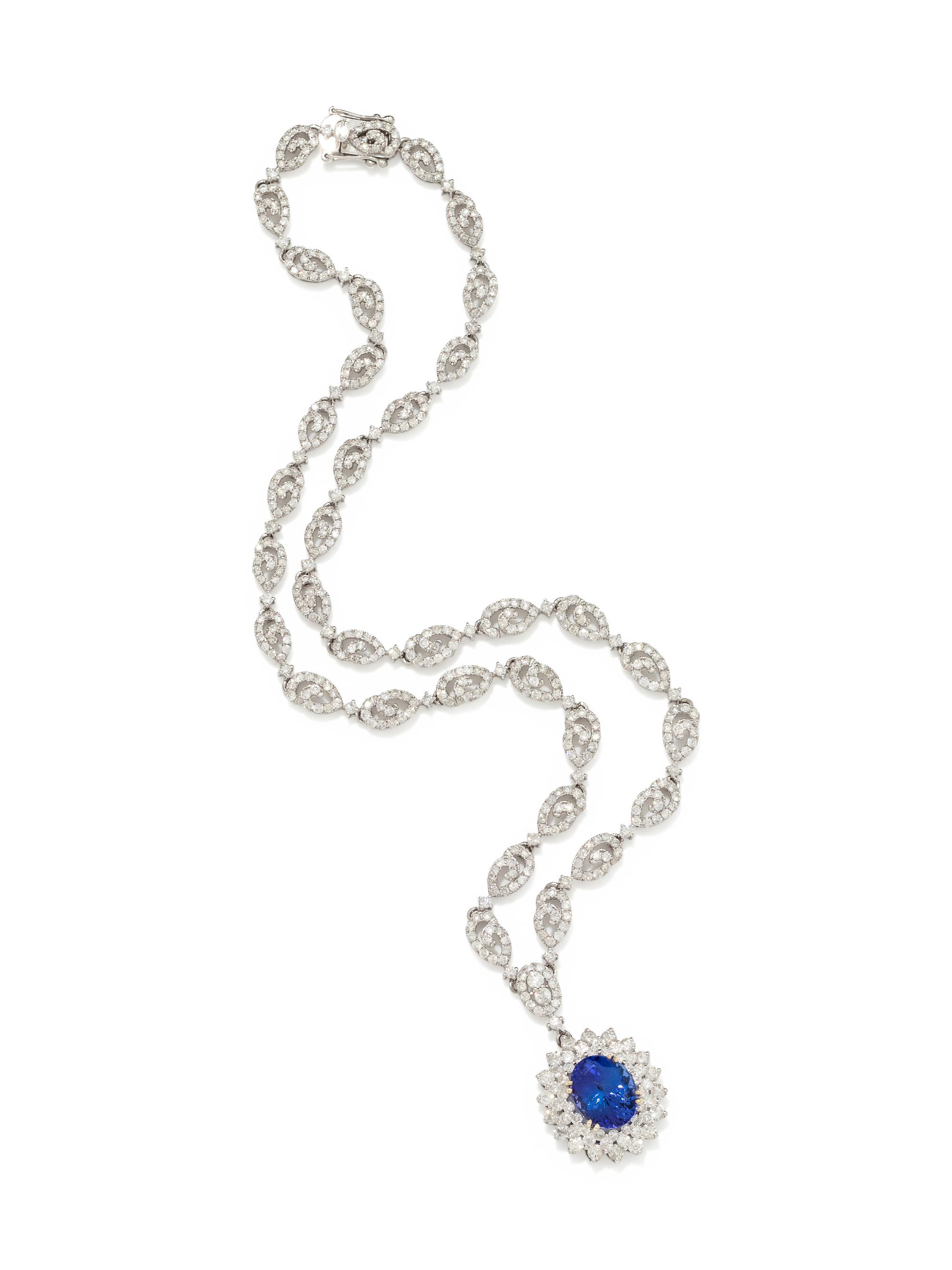 TANZANITE AND DIAMOND NECKLACE