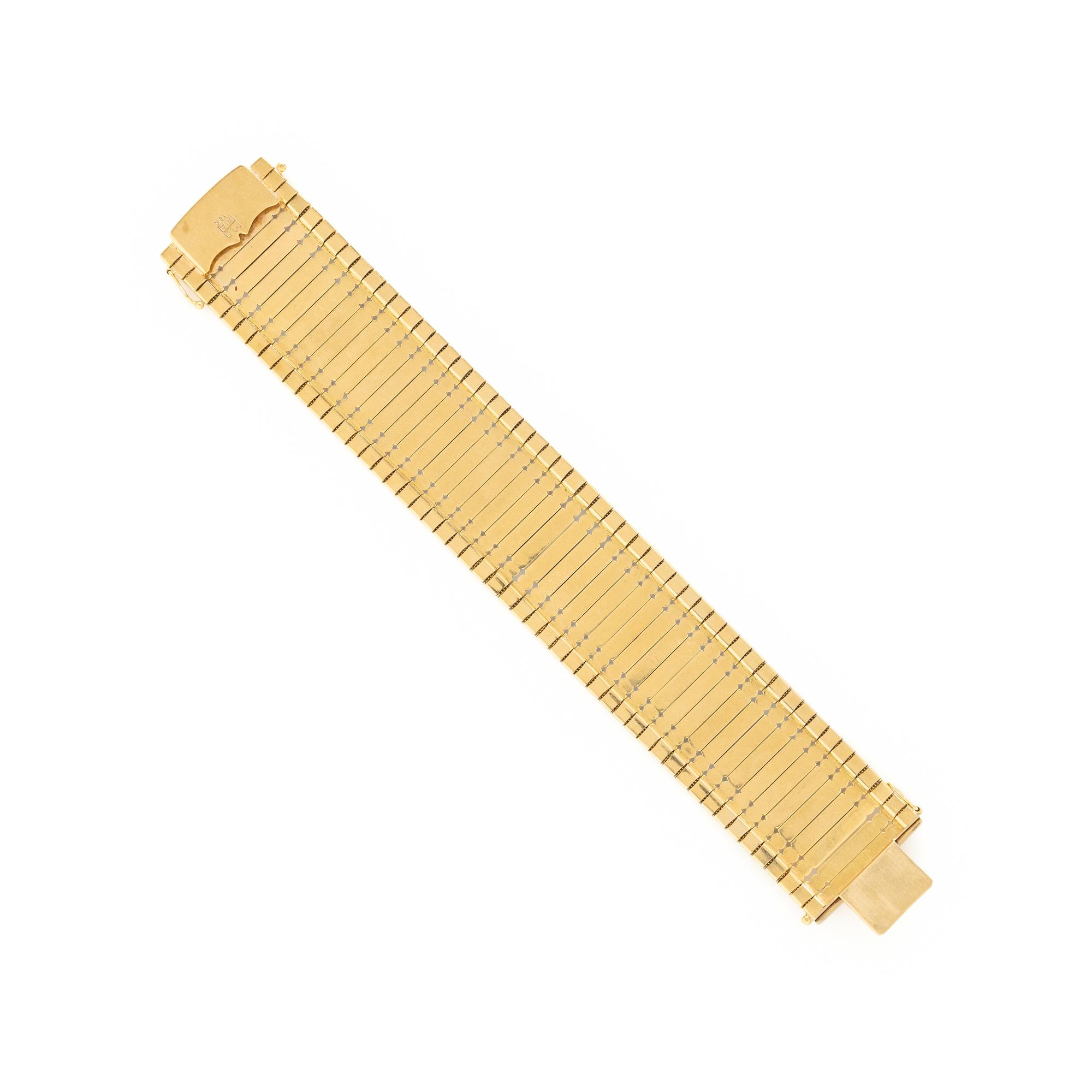 YELLOW GOLD BRACELET