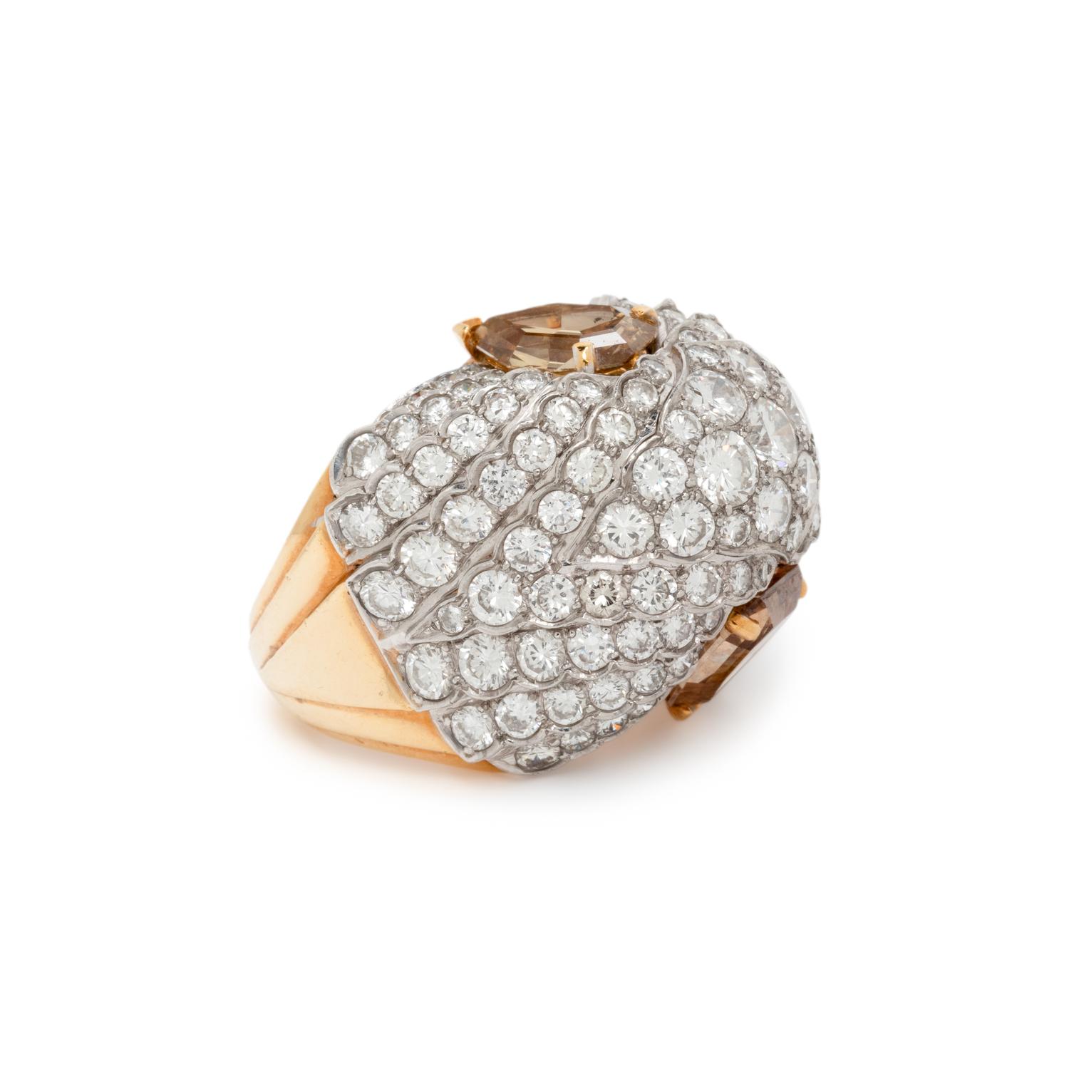 DIAMOND AND COLORED DIAMOND BOMBÉ RING