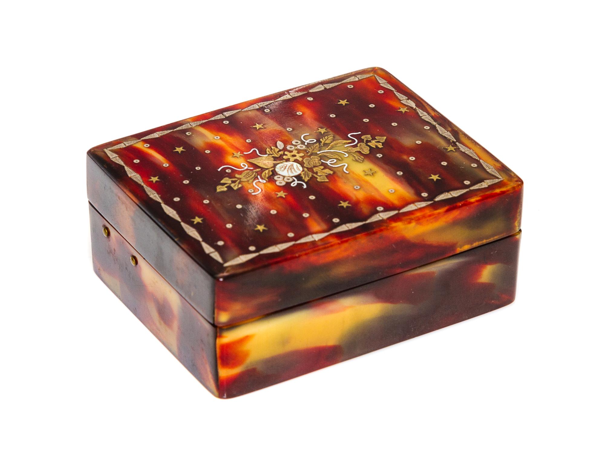 A Silver and Gold Inlaid Tortoise Shell Powder Box, 18th/19th Century, of rectangular form with grape and floral inlays, similaly decor