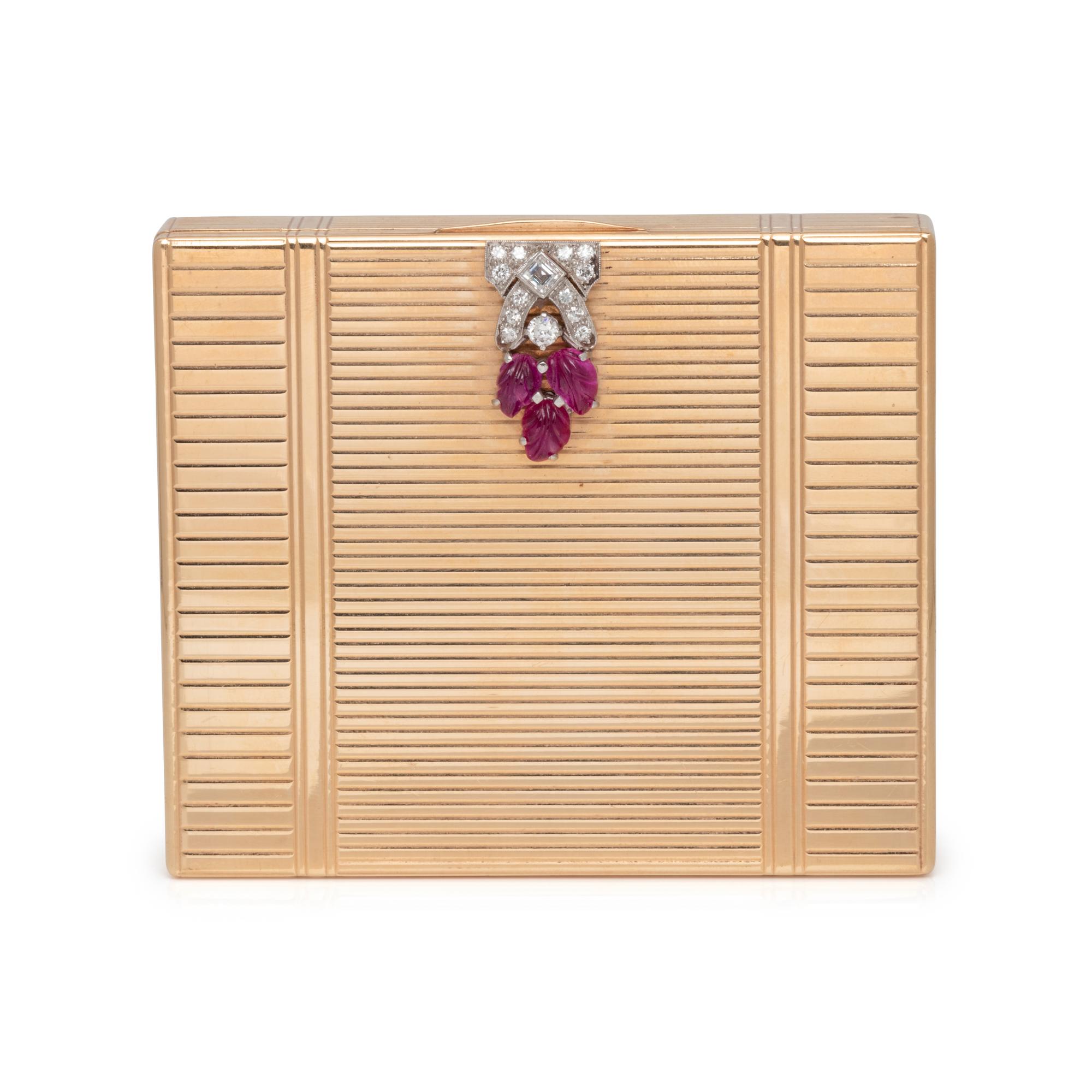 RETRO, YELLOW GOLD, RUBY AND DIAMOND COMPACT