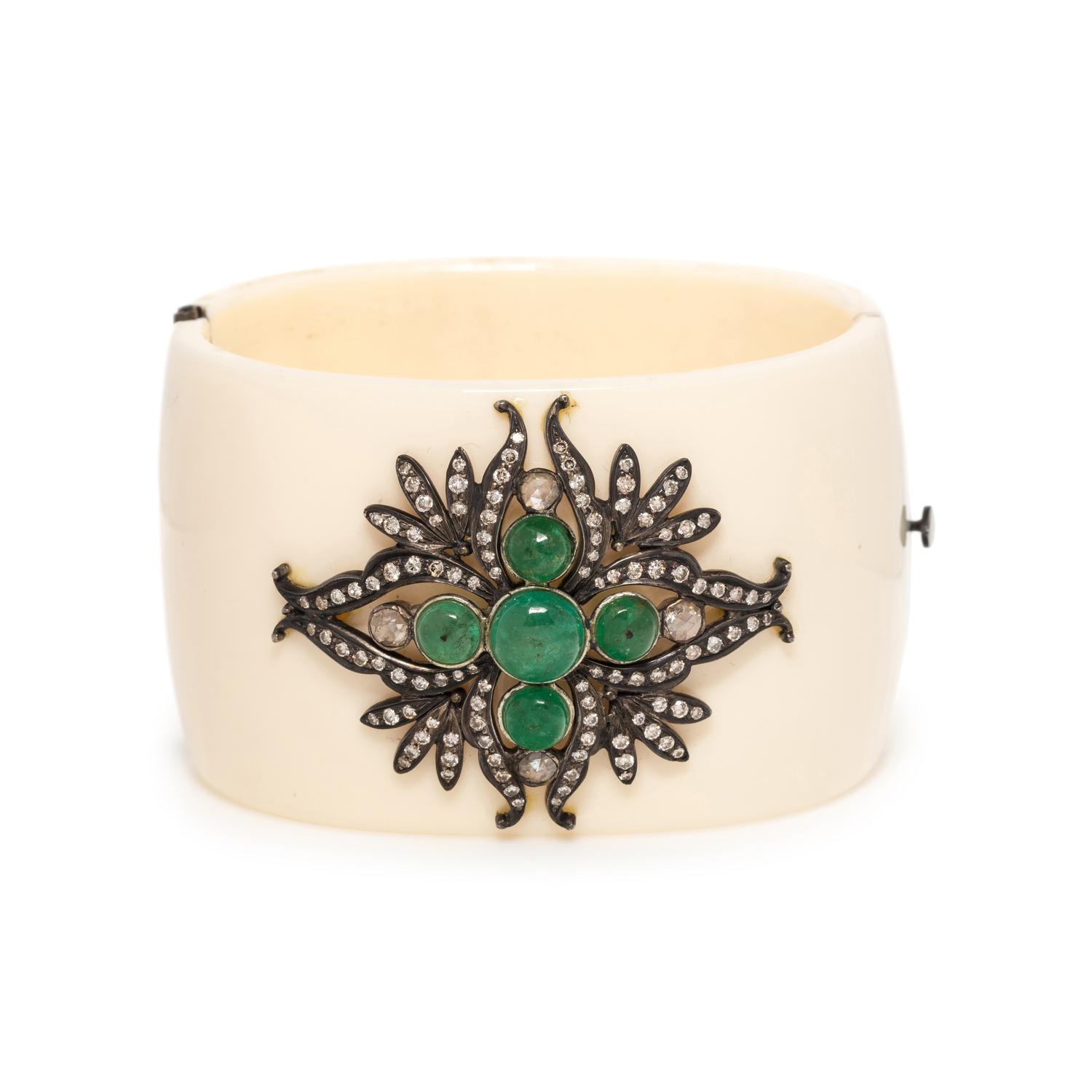 EMERALD, DIAMOND AND PLASTIC BANGLE BRACELET