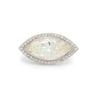 DIAMOND AND PLATINUM RING