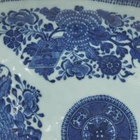 A Chinese Export Porcelain Fitzhugh Footed Compote
