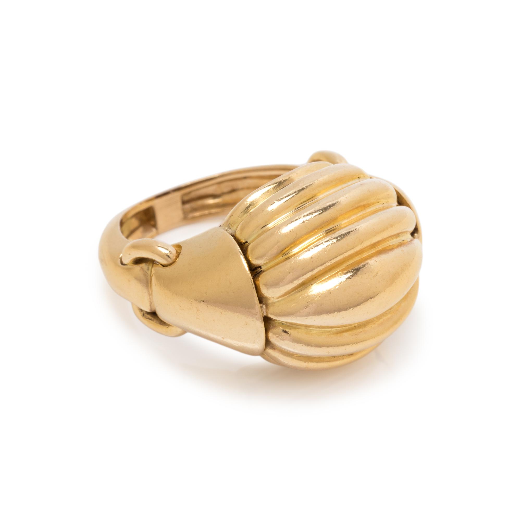 DAVID WEBB, YELLOW GOLD RING