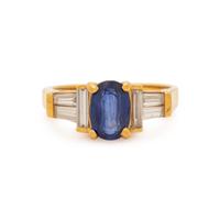 SAPPHIRE AND DIAMOND RING