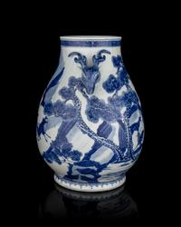 A Chinese Blue and White Porcelain 'Deer' Hu Vase