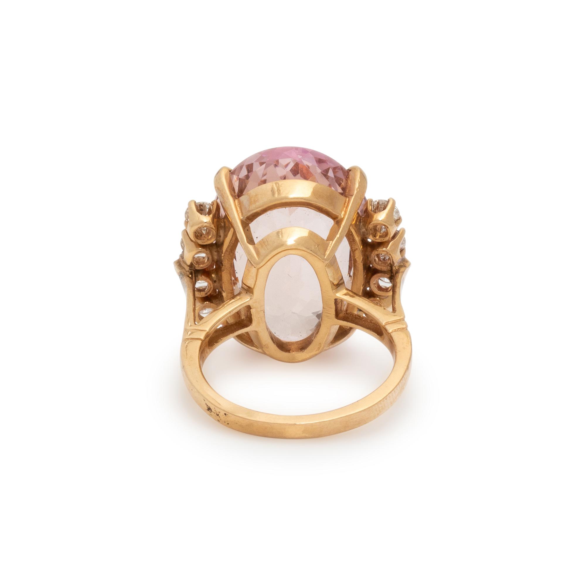 YELLOW GOLD, MORGANITE, AND DIAMOND RING
