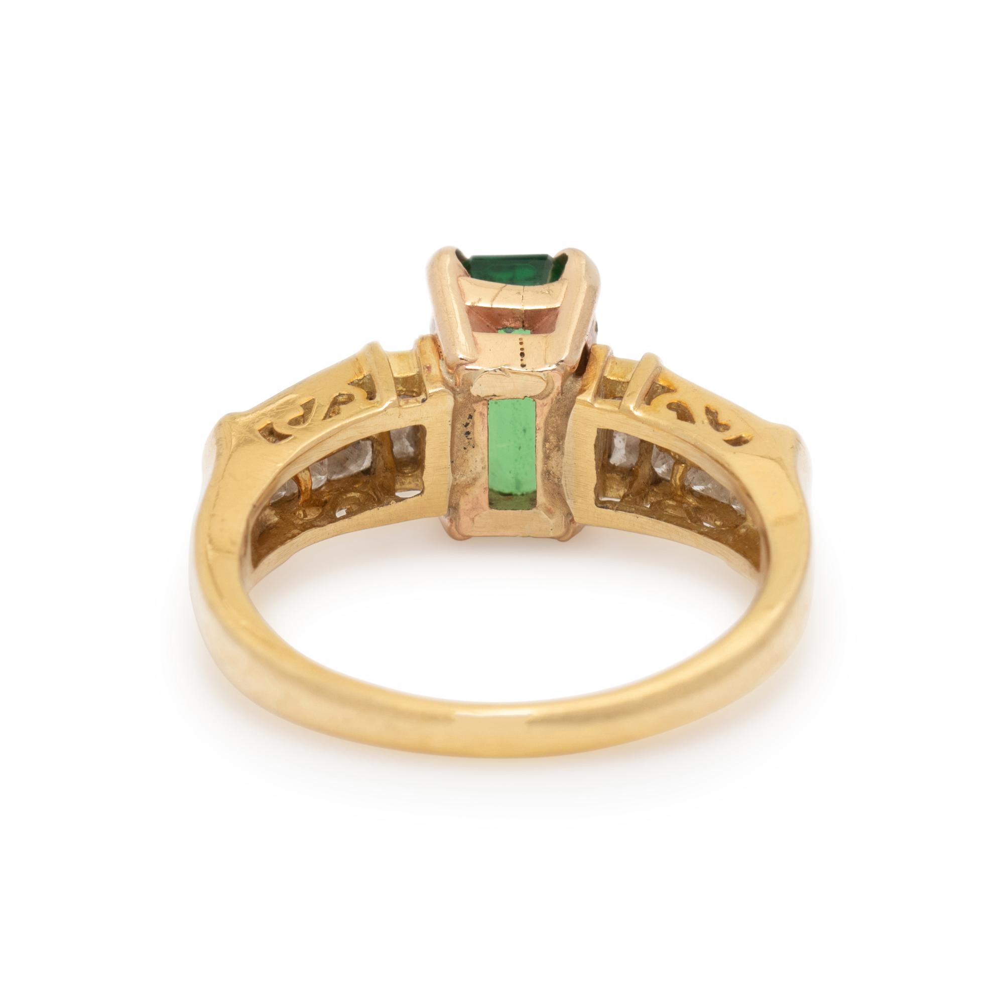 TSAVORITE GARNET, DIAMOND, AND YELLOW GOLD RING