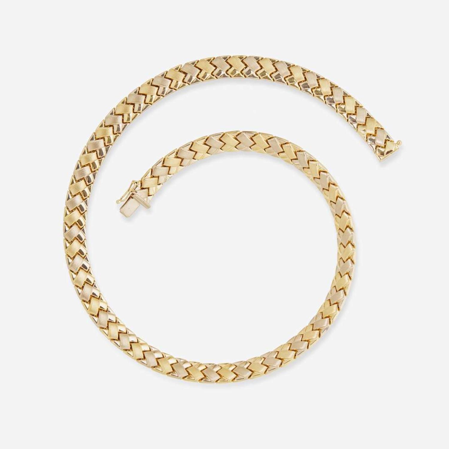 A 14K Yellow Gold Necklace