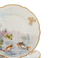 A Set of Fourteen Paris Porcelain Cabinet Plates