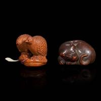 Two carved wood netsuke: a sleeping dog and a pair of quail 日本小狗与鹌鹑根付两件 Edo/Meiji period ?????