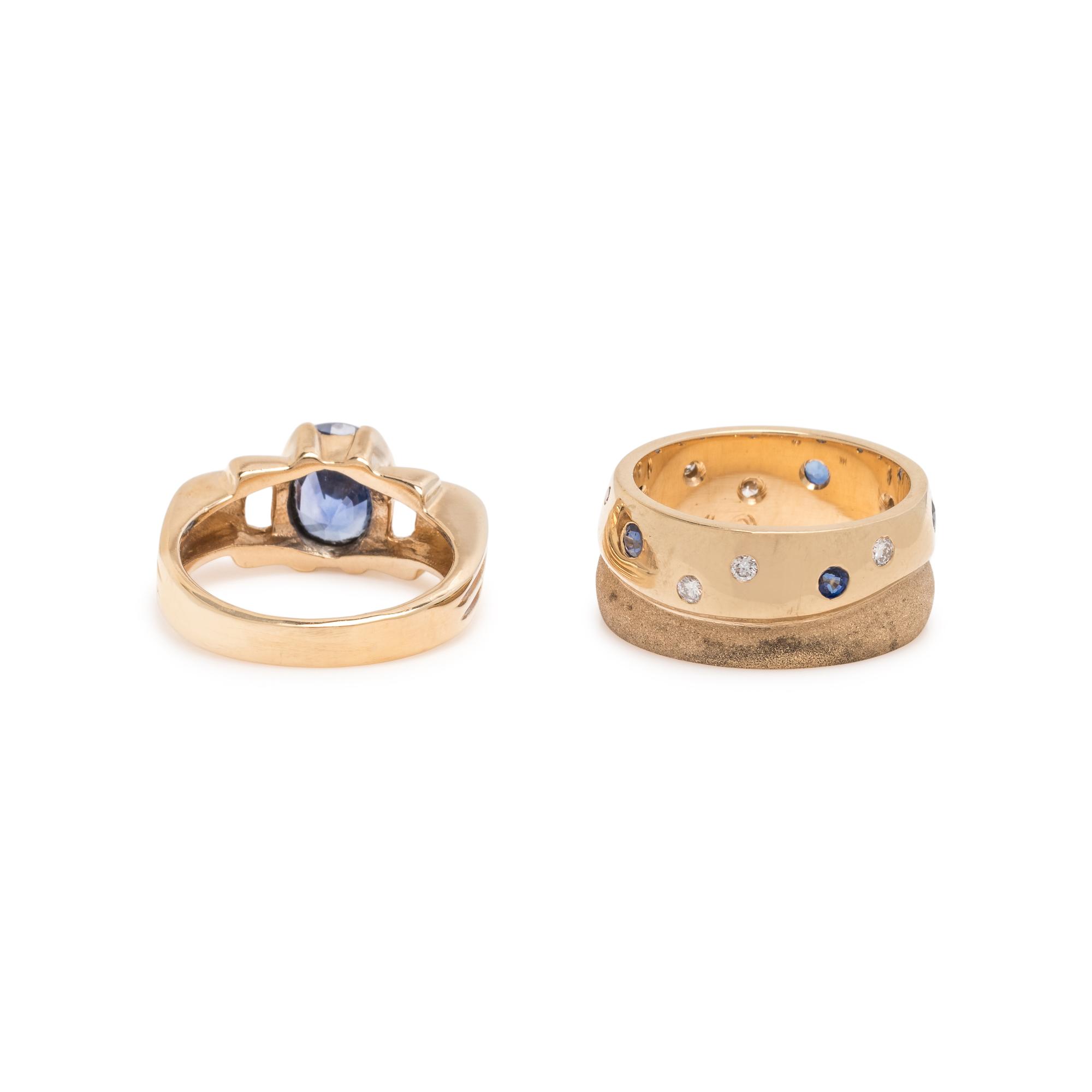 COLLECTION OF YELLOW GOLD, SAPPHIRE AND SYNTHETIC SAPPHIRE RINGS