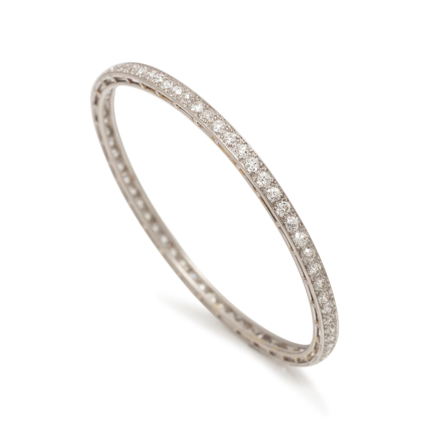 ART DECO, PLATINUM AND DIAMOND BANGLE BRACELET