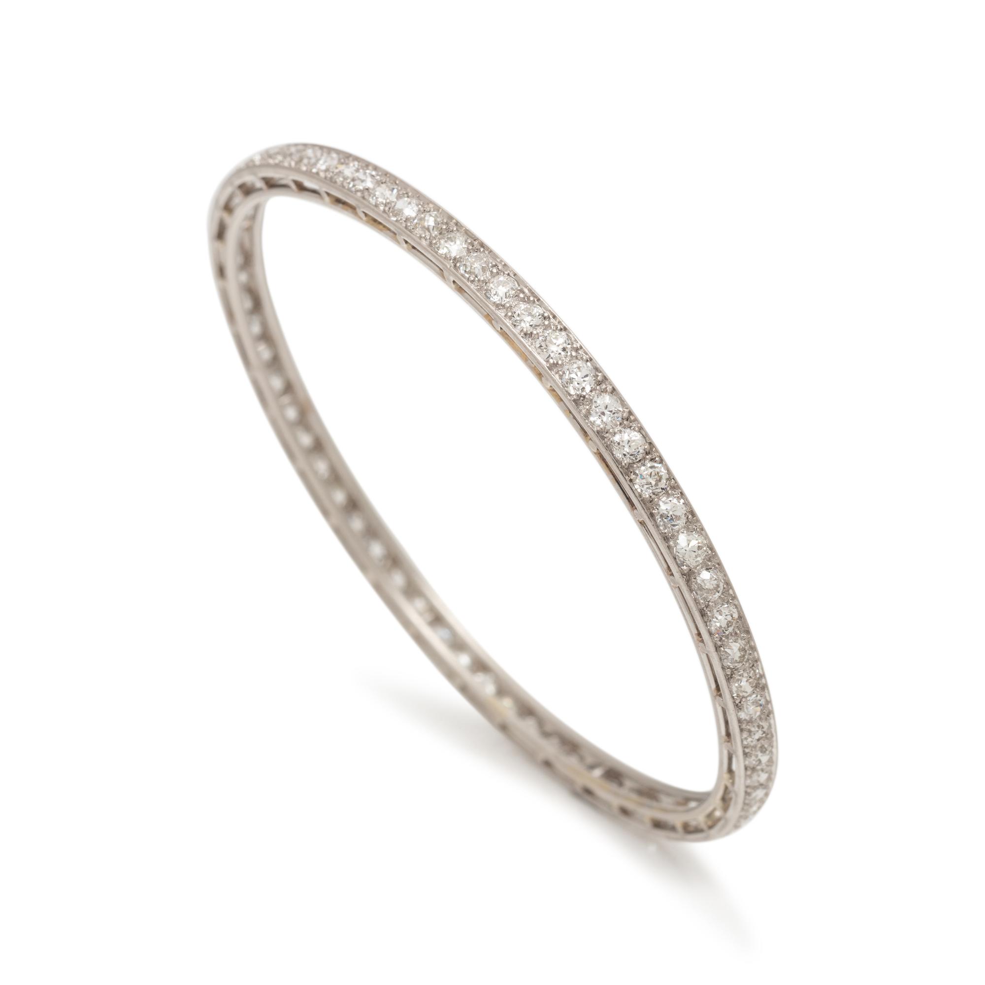 ART DECO, PLATINUM AND DIAMOND BANGLE BRACELET
