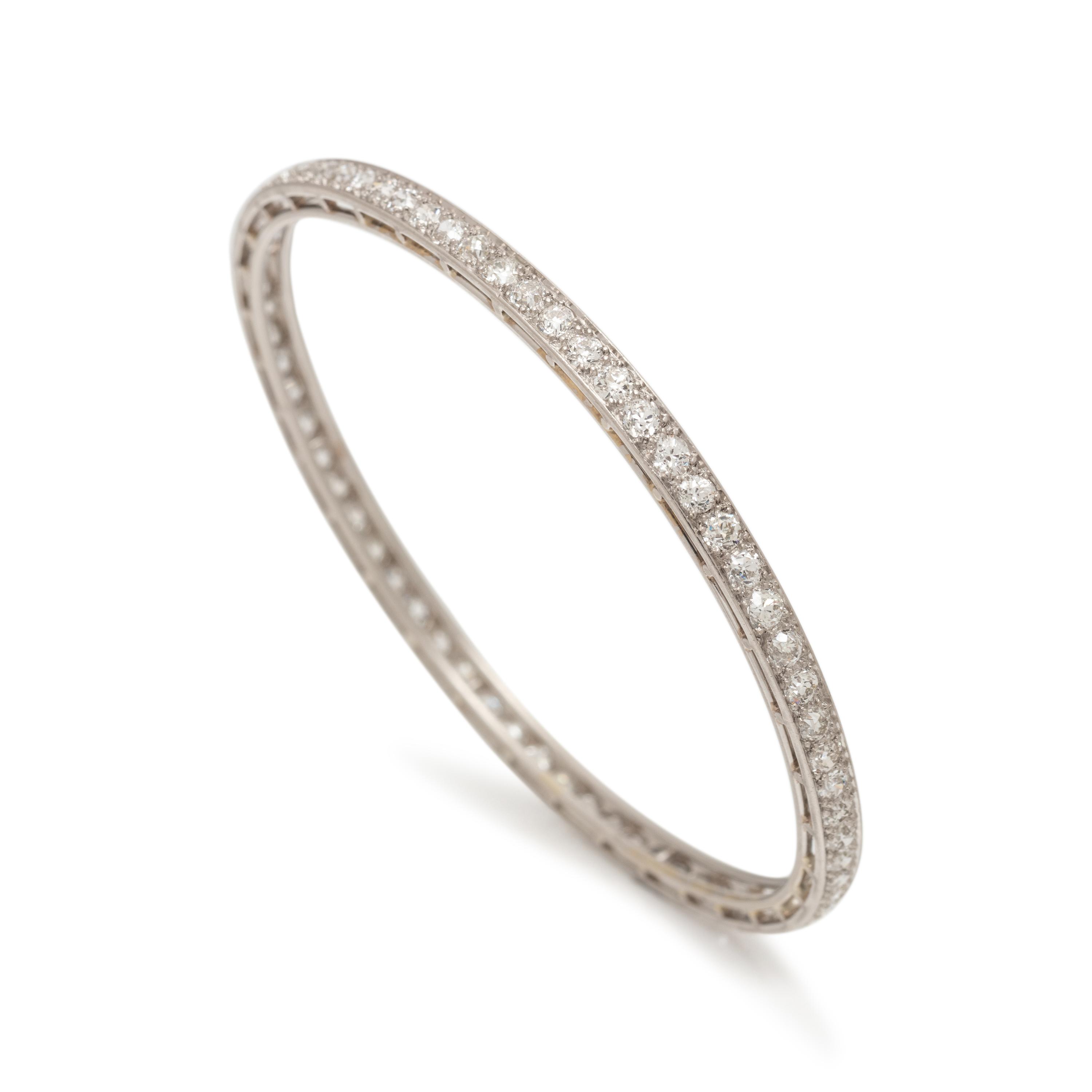 ART DECO, PLATINUM AND DIAMOND BANGLE BRACELET