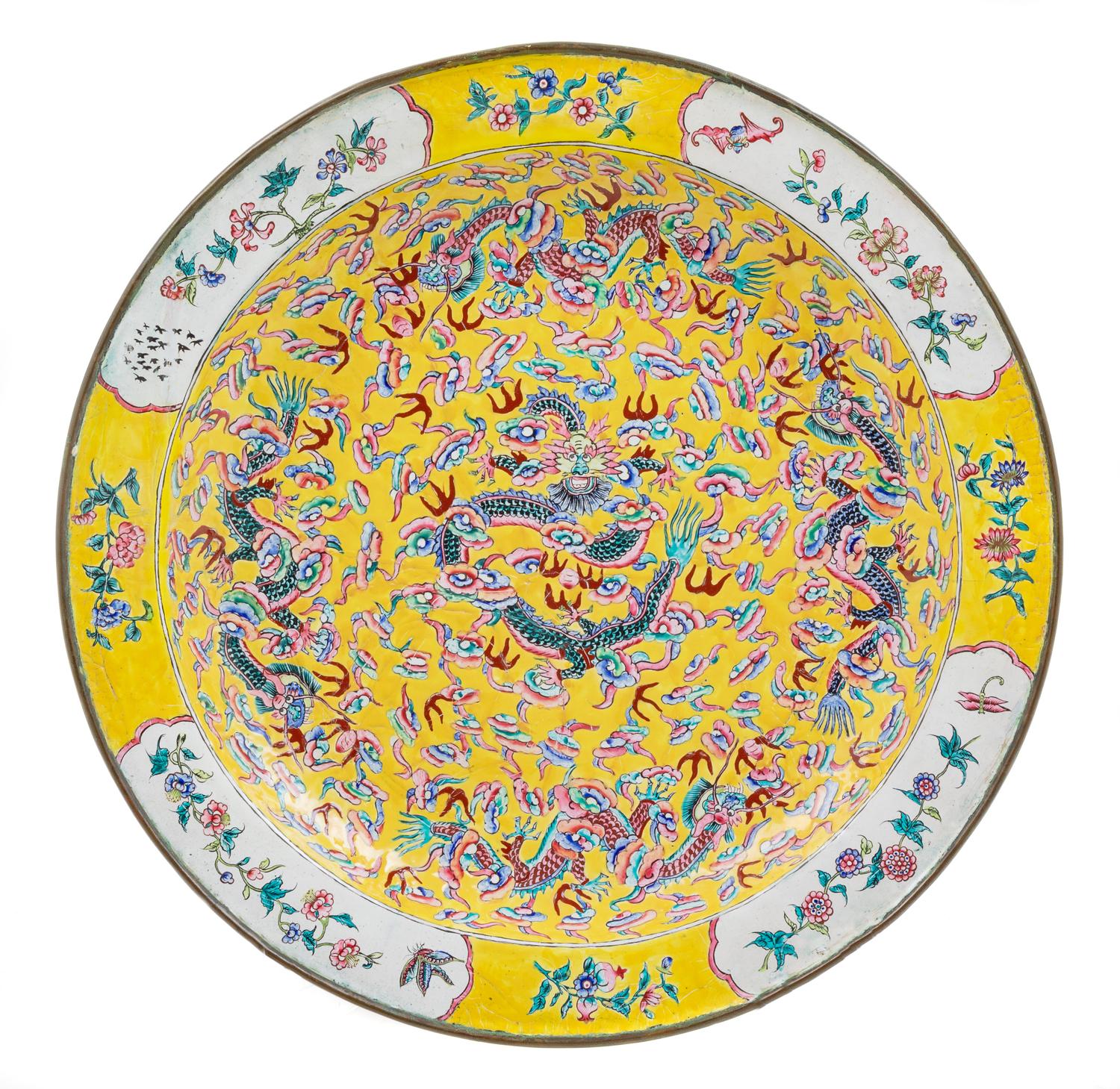A Canton Export Enameled Charger Diameter 17 5/8 inches. — 19TH CENTURY