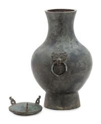 An Archaistic Bronze Hu and Cover