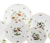 A Herend Porcelain Rothschild Bird Dinner Service