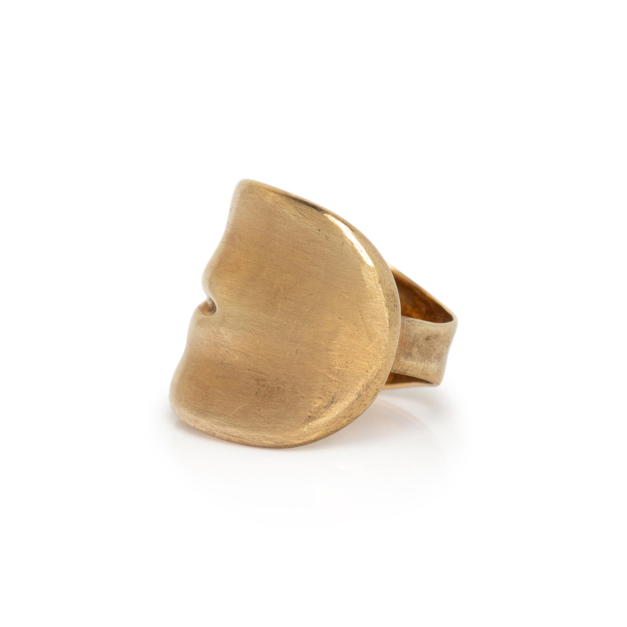 YELLOW GOLD RING