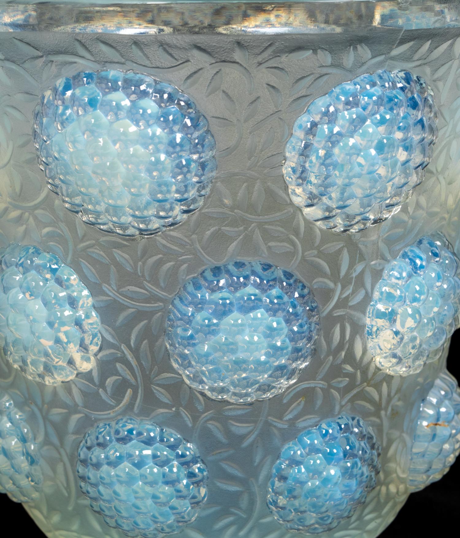 A Verlys Opalescent Glass Vase